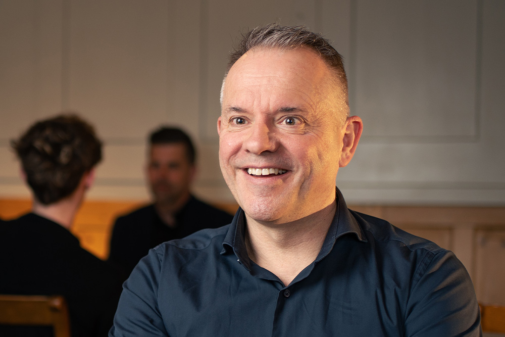 Markus-portrait-web-klein